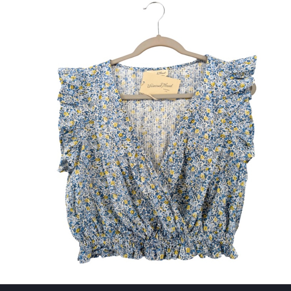 Universal Thread NWT Ruffle Floral Top XXL
